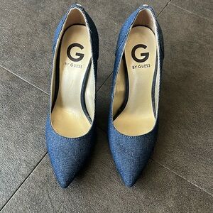 G by Guess denim pump, never been worn! 7.5